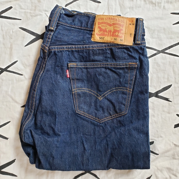 Levi's Other - Levi's 501 Original Straight Leg Jeans Fit 32 x 33